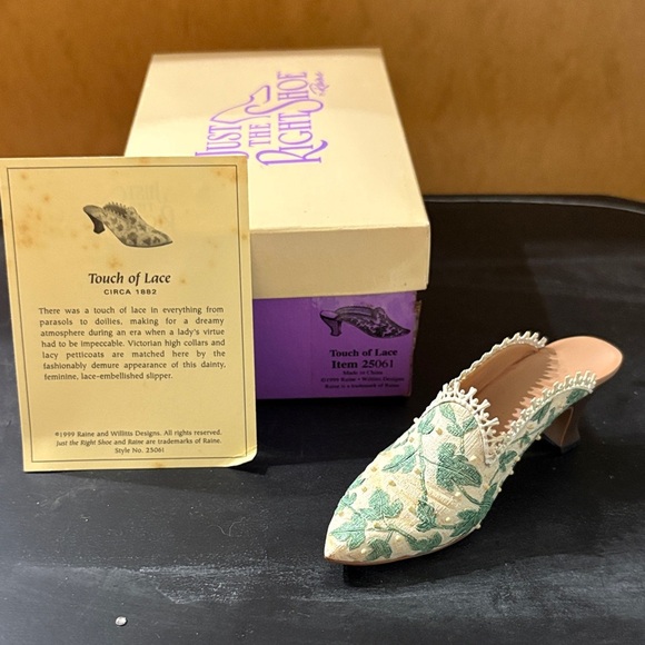 Just The Right Shoe Shoes - Just The Right Shoe - Cream and Green Lace Heels